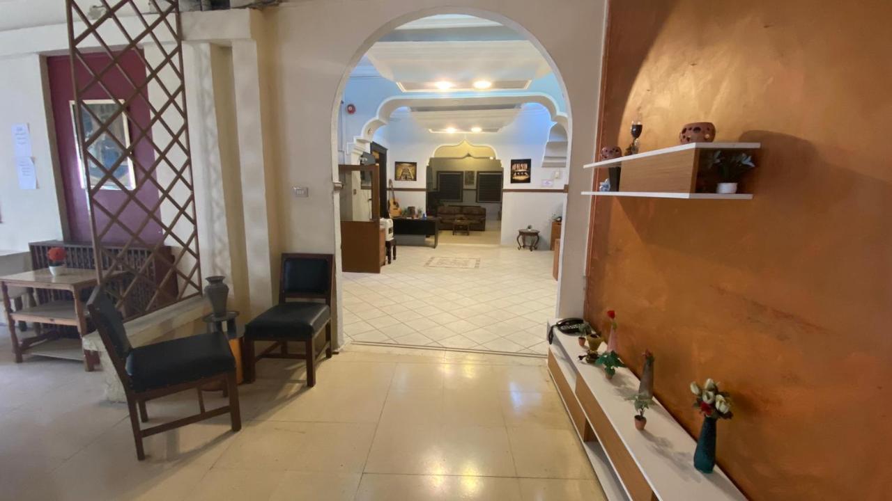 New Park Hotel Амман Екстер'єр фото