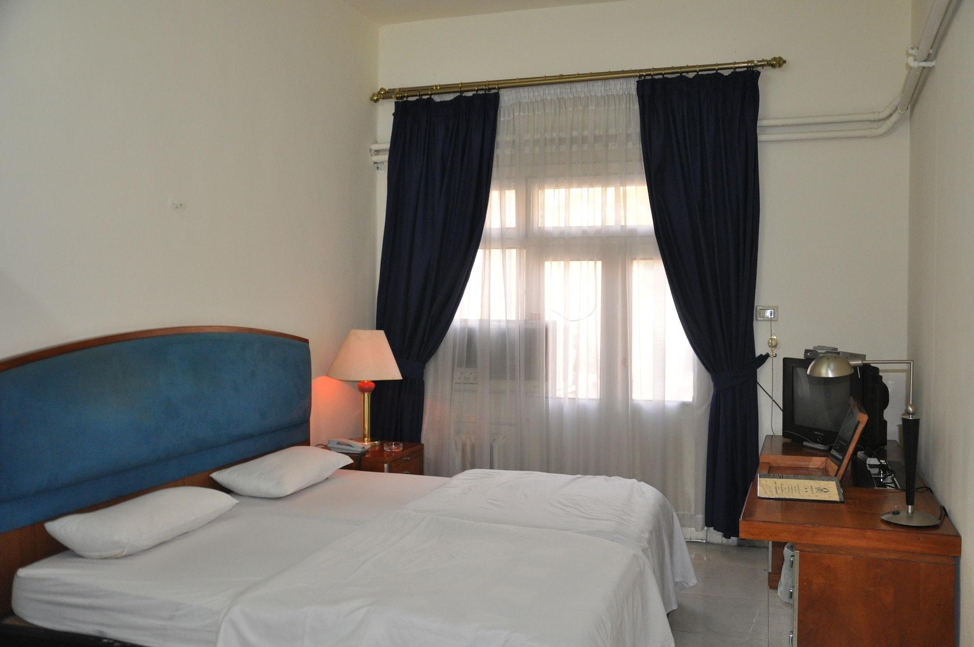 New Park Hotel Амман Екстер'єр фото