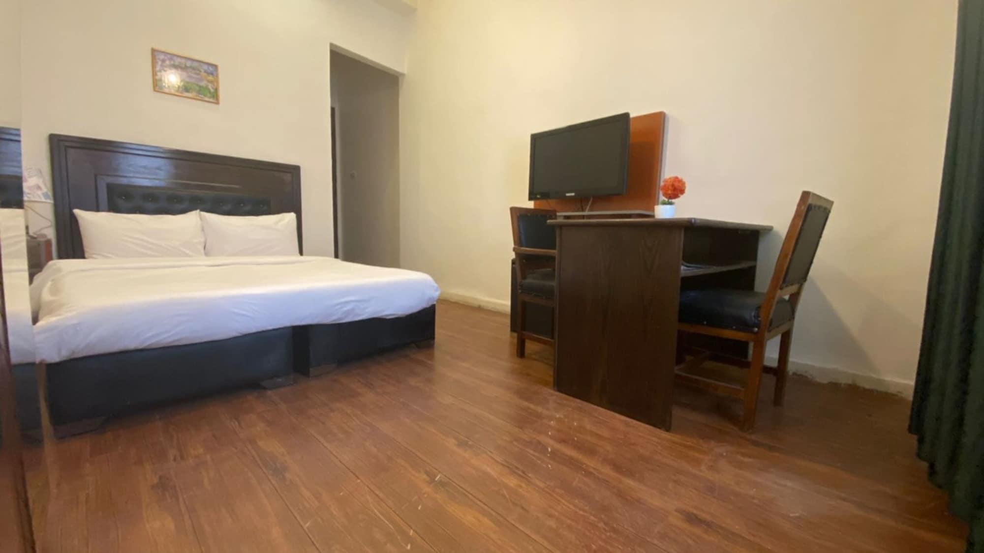 New Park Hotel Амман Екстер'єр фото